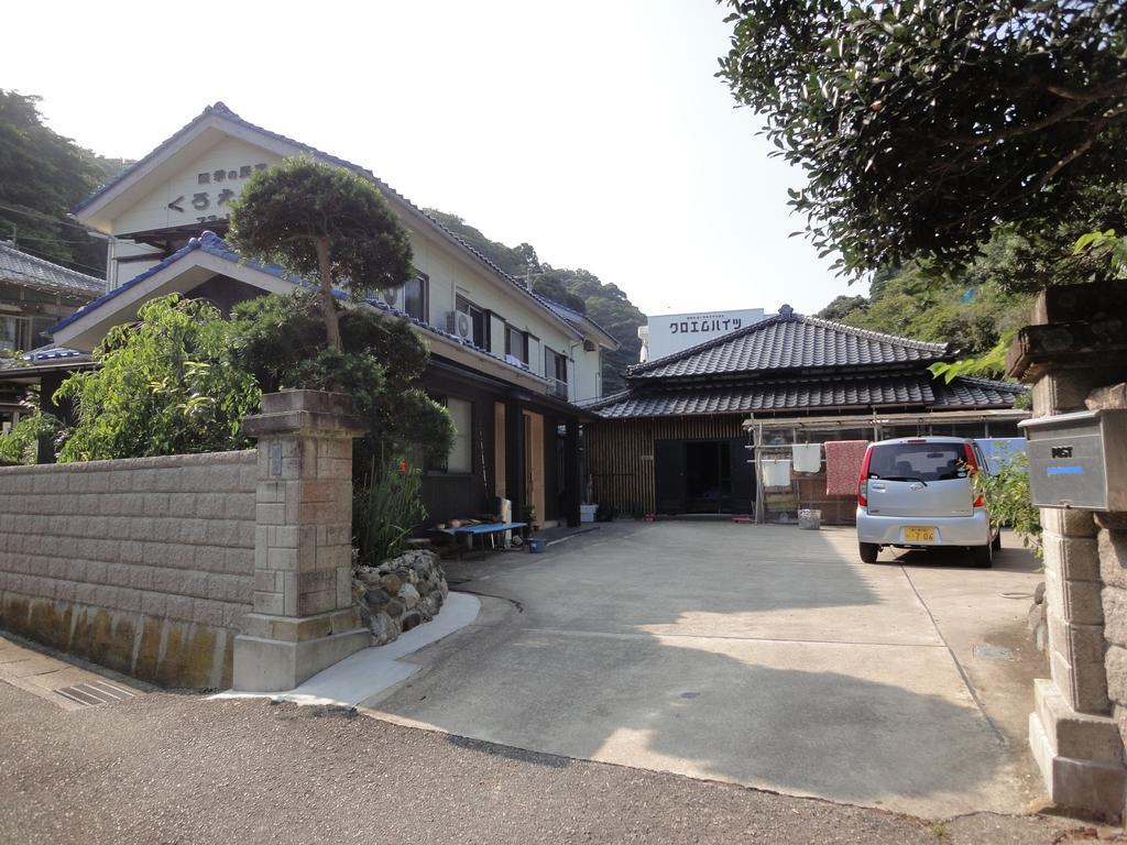 Kuroemuso Hotel Katsuura  Exterior photo